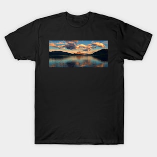 Dusk at Loch Maree-Highlands of Scotland. T-Shirt